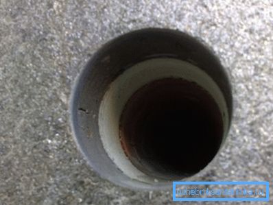 Diamond drilling gives the most even holes. Diamond drilling gives the most even holes.