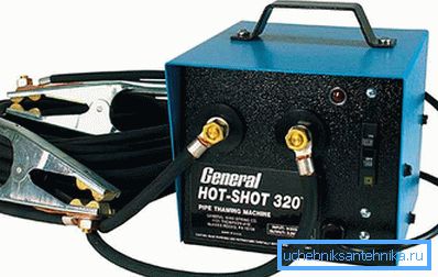 The device for a defrosting of metal pipes