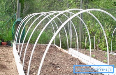 Arched greenhouse DIY plastic pipes Arched greenhouse DIY plastic pipes