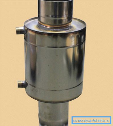 Tank for heating water on the chimney Tank for heating water on the chimney