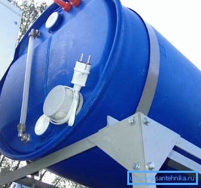 Roof tank Roof tank