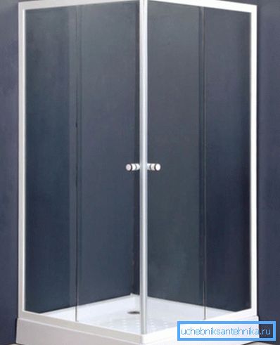 White is a classic color and is used in bathrooms very widely. White is a classic color and is used in bathrooms very widely.