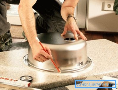 654 The more accurate the markup, the easier it is to install the mortise sink in the countertop