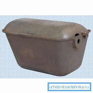 Cast iron is not the best option for a cistern; at one time it was used because the price was small. Cast iron is not the best option for a cistern; at one time it was used because the price was small.