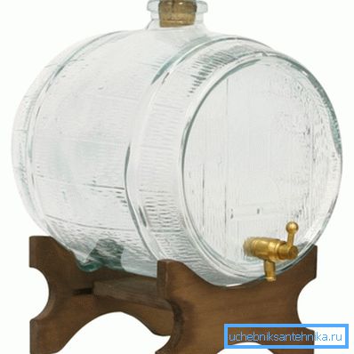 Decorative jug with a crane. Decorative jug with a crane.