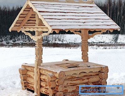 Decorative hut for the well