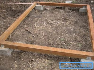 Making the bottom strapping.