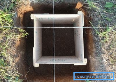 We make the formwork.