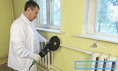 Dismantling the old radiator with the help of the Dismantling the old radiator with the help of the