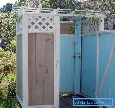 Wooden summer shower Wooden summer shower