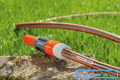 Long hose is not always appropriate at the dacha Long hose is not always appropriate at the dacha