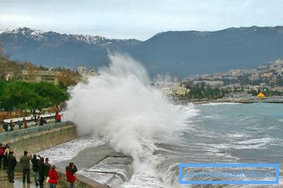 For Crimea low winter temperatures are not typical.