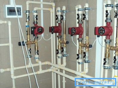 Practical plastic products are used for arranging the heating system.