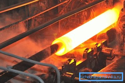To create thick-walled products of this diameter, the method of hot-rolled metal is used, which means that finished products will have no seams at all. To create thick-walled products of this diameter, the method of hot-rolled metal is used, which means that finished products will have no seams at all.