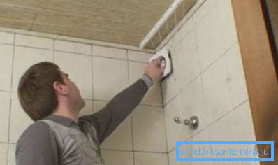 Additional ventilation will help not only to get rid of the humidity on the sanitary appliance, but also speed up the process of weathering in the bathroom Additional ventilation will help not only to get rid of the humidity on the sanitary appliance, but also speed up the process of weathering in the bathroom