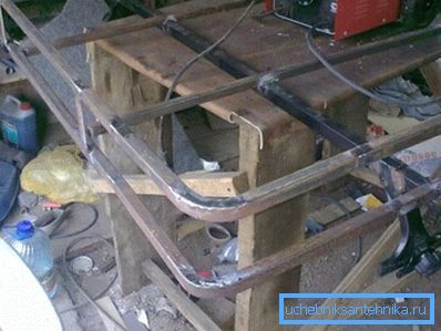 Arc welding and polishing Arc welding and polishing