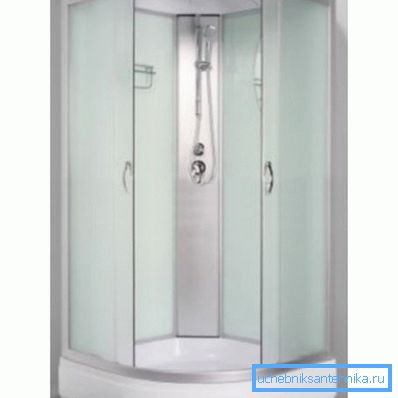 Showers with an average pallet 90x90 are also quite popular among buyers. Showers with an average pallet 90x90 are also quite popular among buyers.