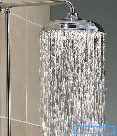 Shower rods with overhead shower must be of sufficient height Shower rods with overhead shower must be of sufficient height