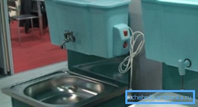 Two systems with different water supply methods that have heating functions Two systems with different water supply methods that have heating functions
