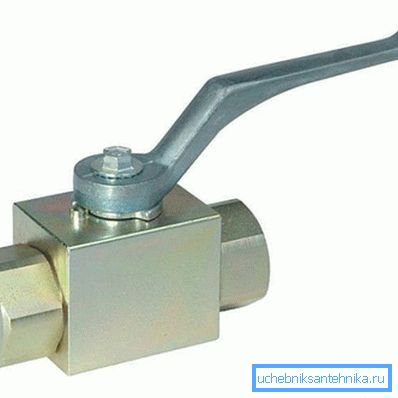 Two-way valve for water from steel, capable of withstanding pressures up to 350 atm