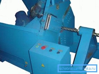 Another type of such equipment with implemented automatic feed