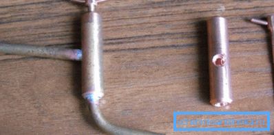 There is also a needle device for rectifying your own hands. There is also a needle device for rectifying your own hands.