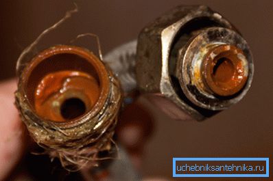 This rust gradually gets into our taps. This rust gradually gets into our taps.