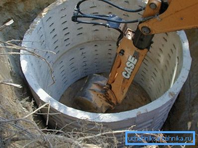 Filter shaft of concrete. Filter shaft of concrete.