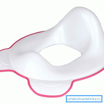 Photo of anatomical toilet seat for a child Photo of anatomical toilet seat for a child