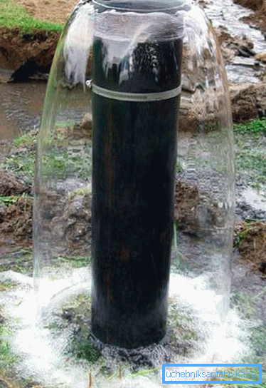Photos of the finished well Photos of the finished well