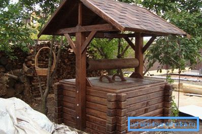 Photos of antique oak construction.