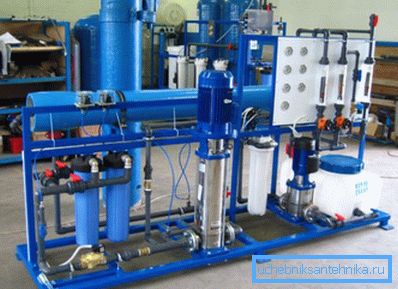 Photos of equipment designed for the thorough cleaning of water coming from the well Photos of equipment designed for the thorough cleaning of water coming from the well