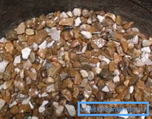 Photos of the very gravel sprinkle at the bottom of the well Photos of the very gravel sprinkle at the bottom of the well