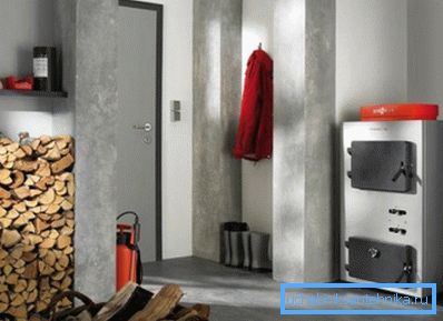 Dimensions of the furnace allow the boiler to operate up to 8 hours without changing fuel