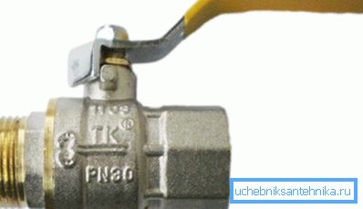 The nut, allowing you to tighten the seal, hides under the handle. The nut, allowing you to tighten the seal, hides under the handle.