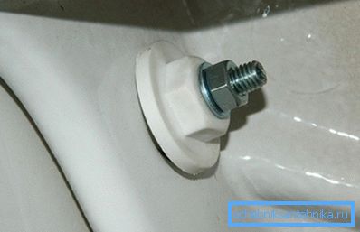 Nuts do not need to tighten all the way. Nuts do not need to tighten all the way.