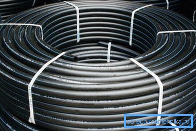 The flexibility of the pipe not only simplifies its laying, but also greatly facilitates transportation