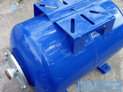 The hydroaccumulator for pump station. The hydroaccumulator for pump station.
