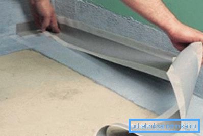 Waterproofing of walls is done very carefully before applying the finish. Waterproofing of walls is done very carefully before applying the finish.