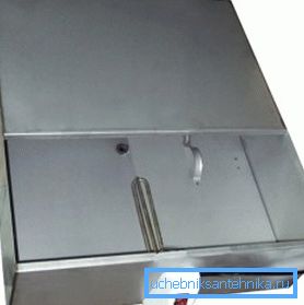 Horizontal layout allows for greater capacity and saves space