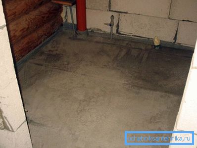2761 Ready screed over sewer pipe