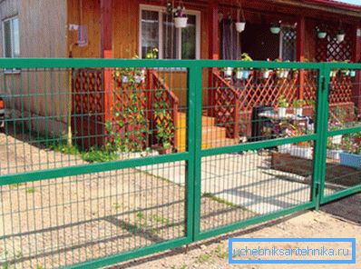 Prefabricated steel gates Prefabricated steel gates