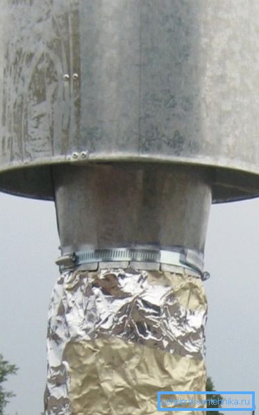 The clamp simplifies installation. The clamp simplifies installation.