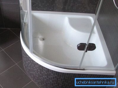 Both acrylic and ceramics should have a smooth surface with a uniform color. Both acrylic and ceramics should have a smooth surface with a uniform color.