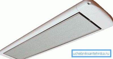 Infrared emitter for heating plants