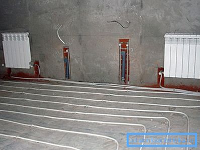 Plastic products can be concreted by arranging a heated floor.