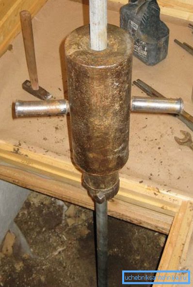 Making the Abyssinian well in a subfield of the house Making the Abyssinian well in a subfield of the house