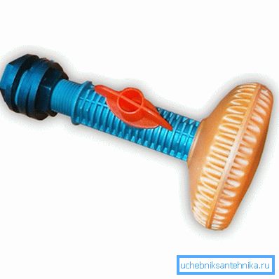 The design is screwed to the tank with the help of two clamping nuts, under which the sealing rings must be put The design is screwed to the tank with the help of two clamping nuts, under which the sealing rings must be put