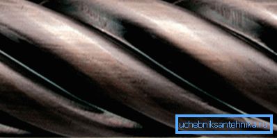 The quality of such products is determined by the depth of the notches and their uniformity, which also affects the cost of the final product.