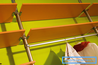 How is chrome pipe furniture used